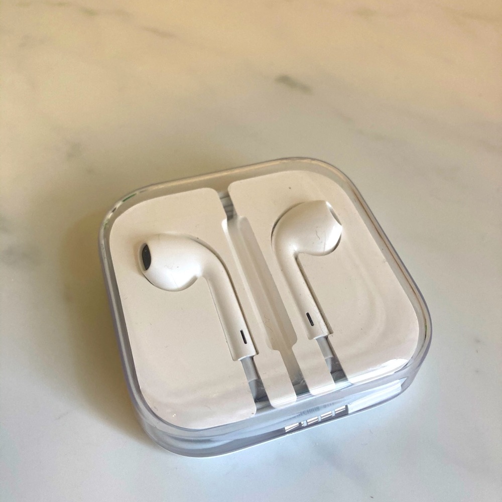 Apple EarPods